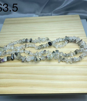 garden quartz chips string